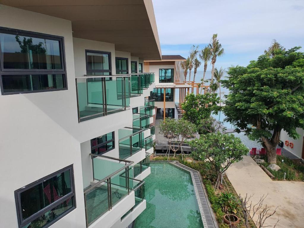 Eco Cozy Beachfront Resort Chaam Hua Hin Ngoại thất bức ảnh