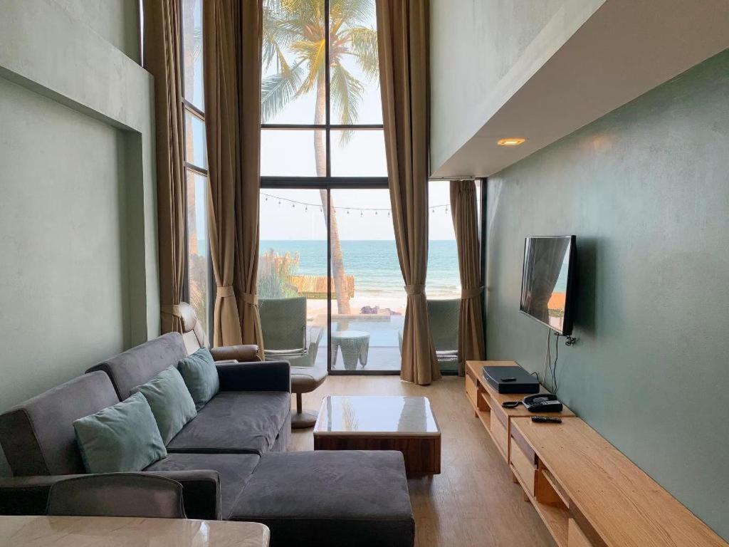 Eco Cozy Beachfront Resort Chaam Hua Hin Ngoại thất bức ảnh